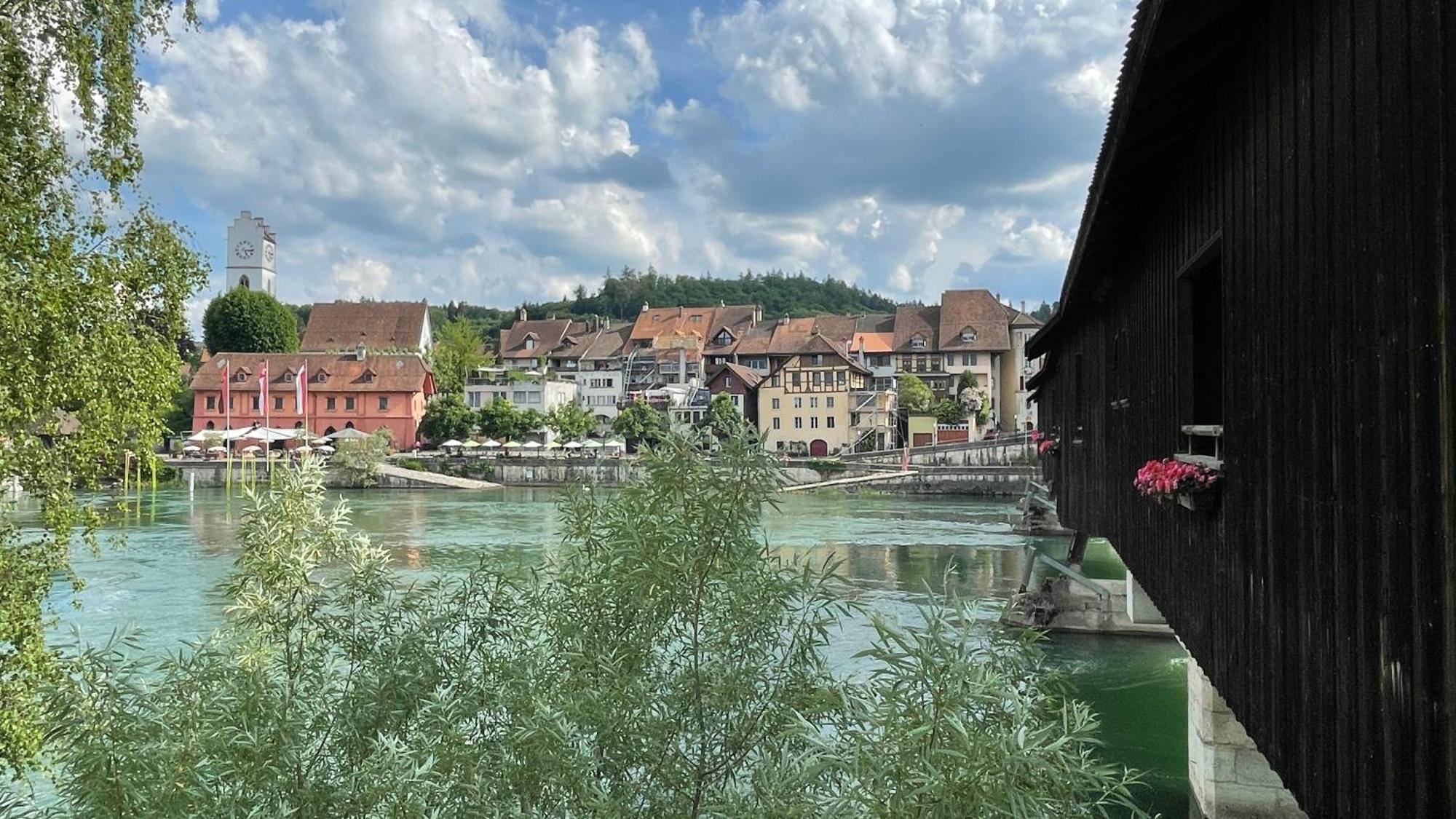 A Knight's Splendid Apartamento Buren an der Aare
